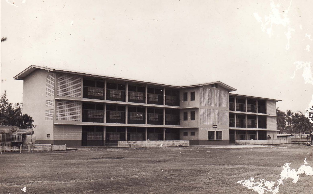 Padoongrasdra School